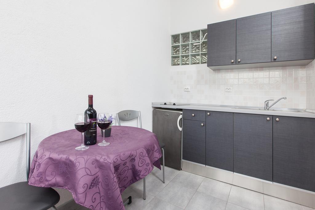Apartments Smiljka Tučepi Extérieur photo