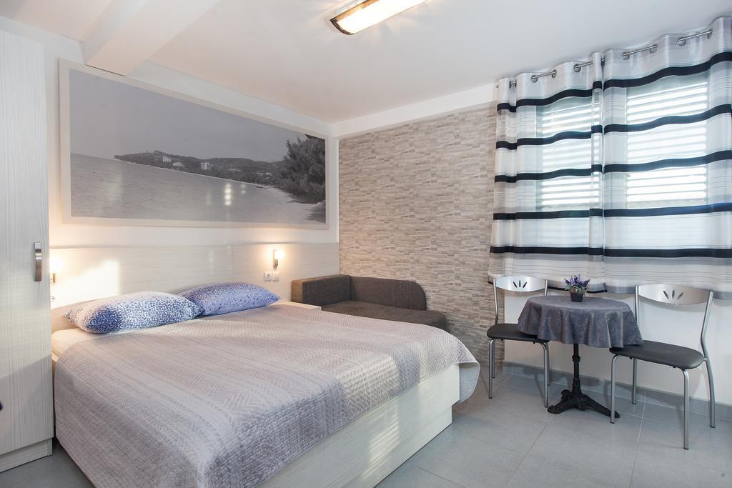 Apartments Smiljka Tučepi Extérieur photo